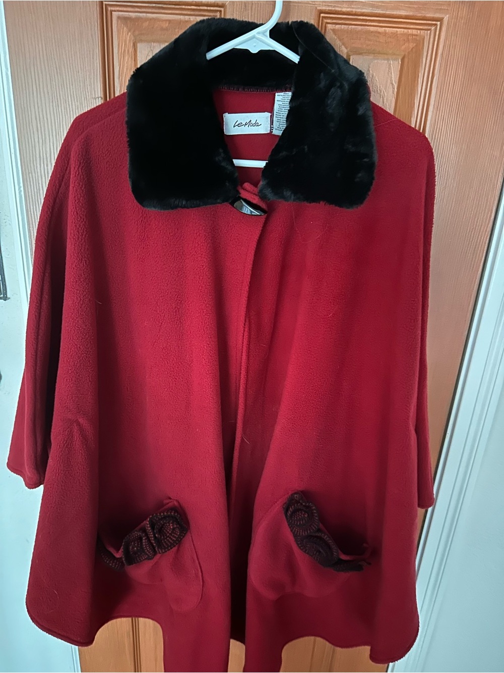 Le Vauk Red Wool Cape with Black Faux Fur Collar